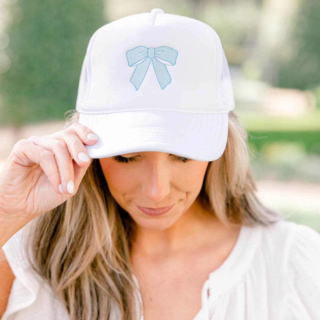 Tie The Knot Hat, White - Giverhouse