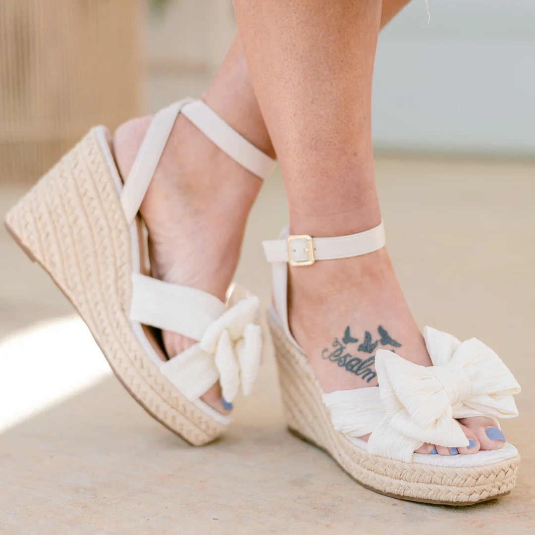 Ribbon Romance Wedges, Ivory - Giverhouse