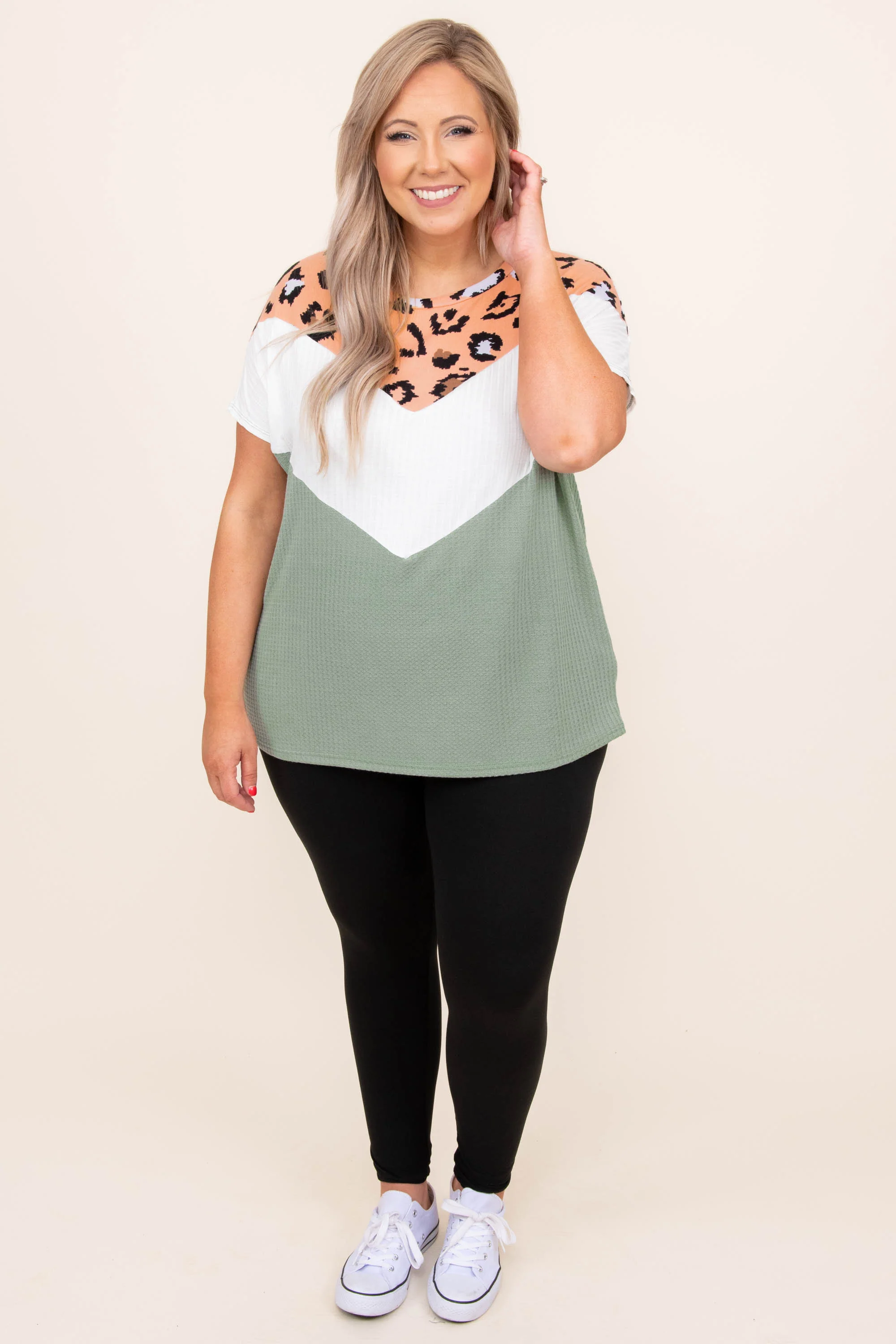 Sting Like A Bee Leggings, Black - Giverhouse