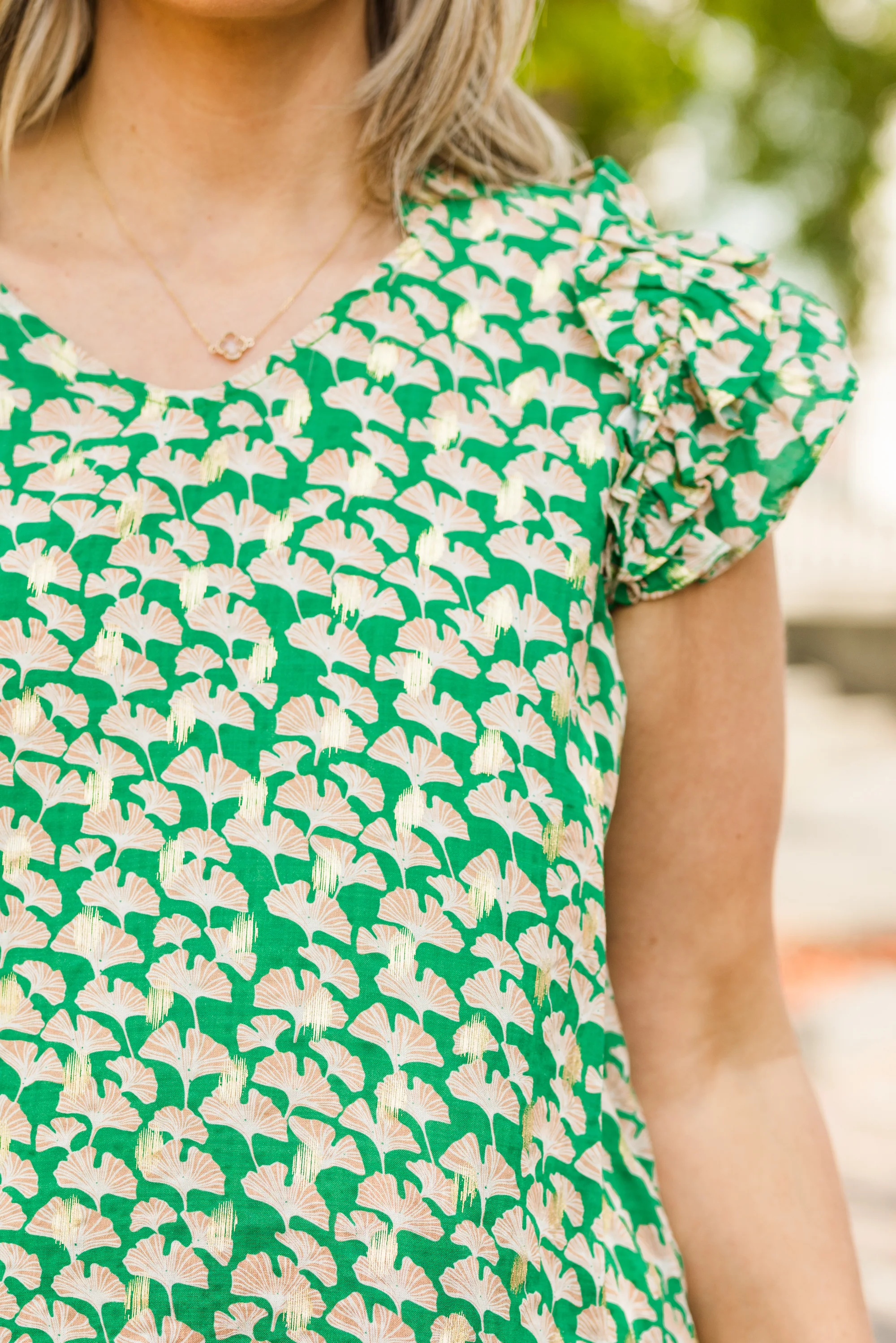 Found In Nature Top, Kelly Green - Giverhouse