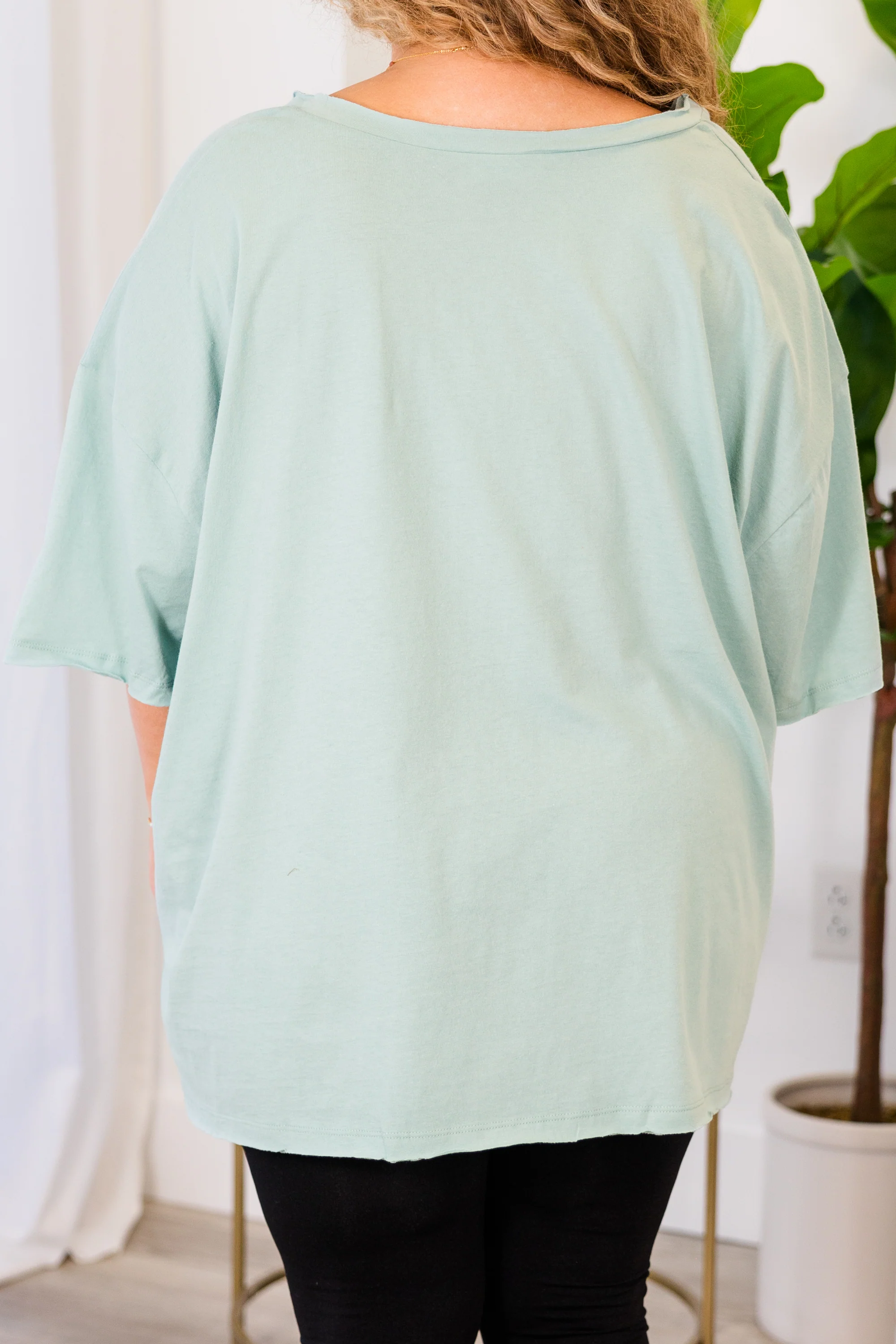 Dancing In The Mirror Top, Light Green - Giverhouse