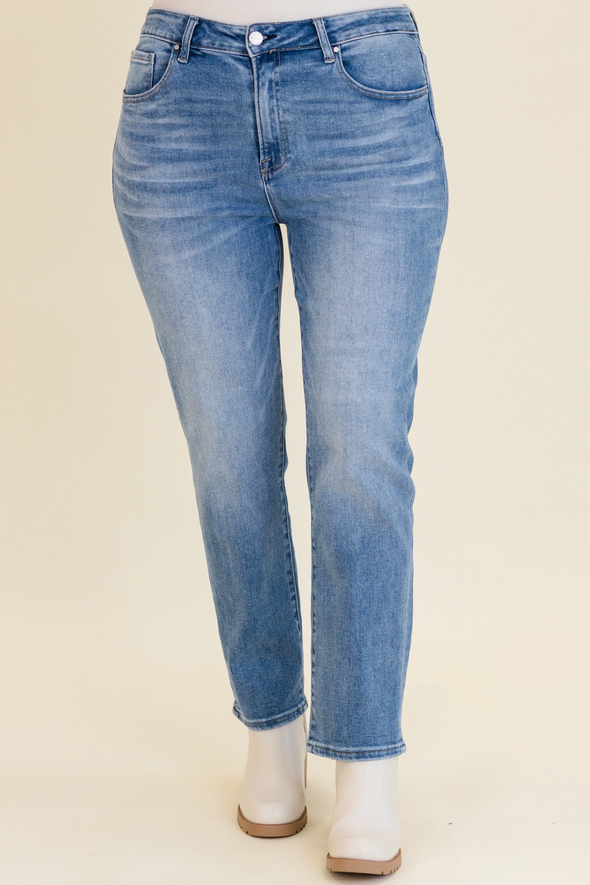 Treat You Better Jeans, Medium Wash - Giverhouse