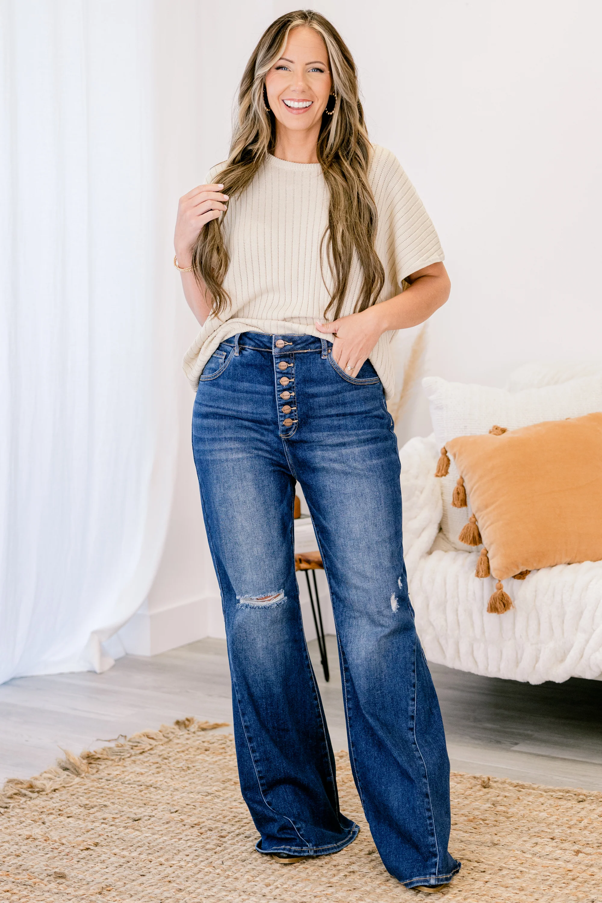 You Make Me Complete Flare Jeans, Dark Wash - Giverhouse