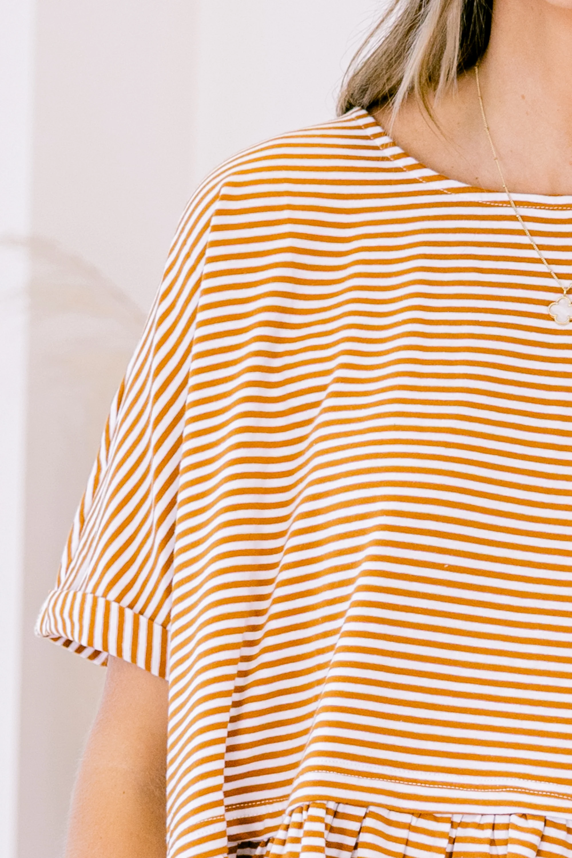 Wear And Tear Top, Taupe-Ivory - Giverhouse