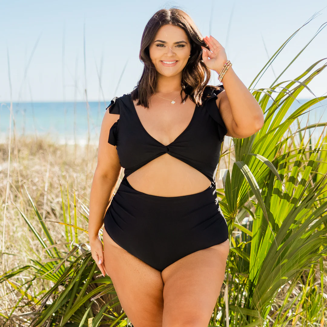 Beachfront Breeze Swimsuit, Black - Giverhouse