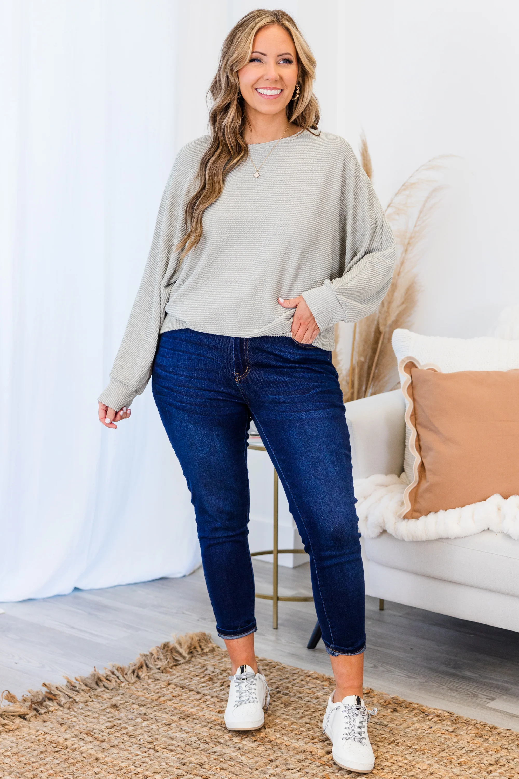 Falling From Cloud Nine Top, Pearl Grey - Giverhouse