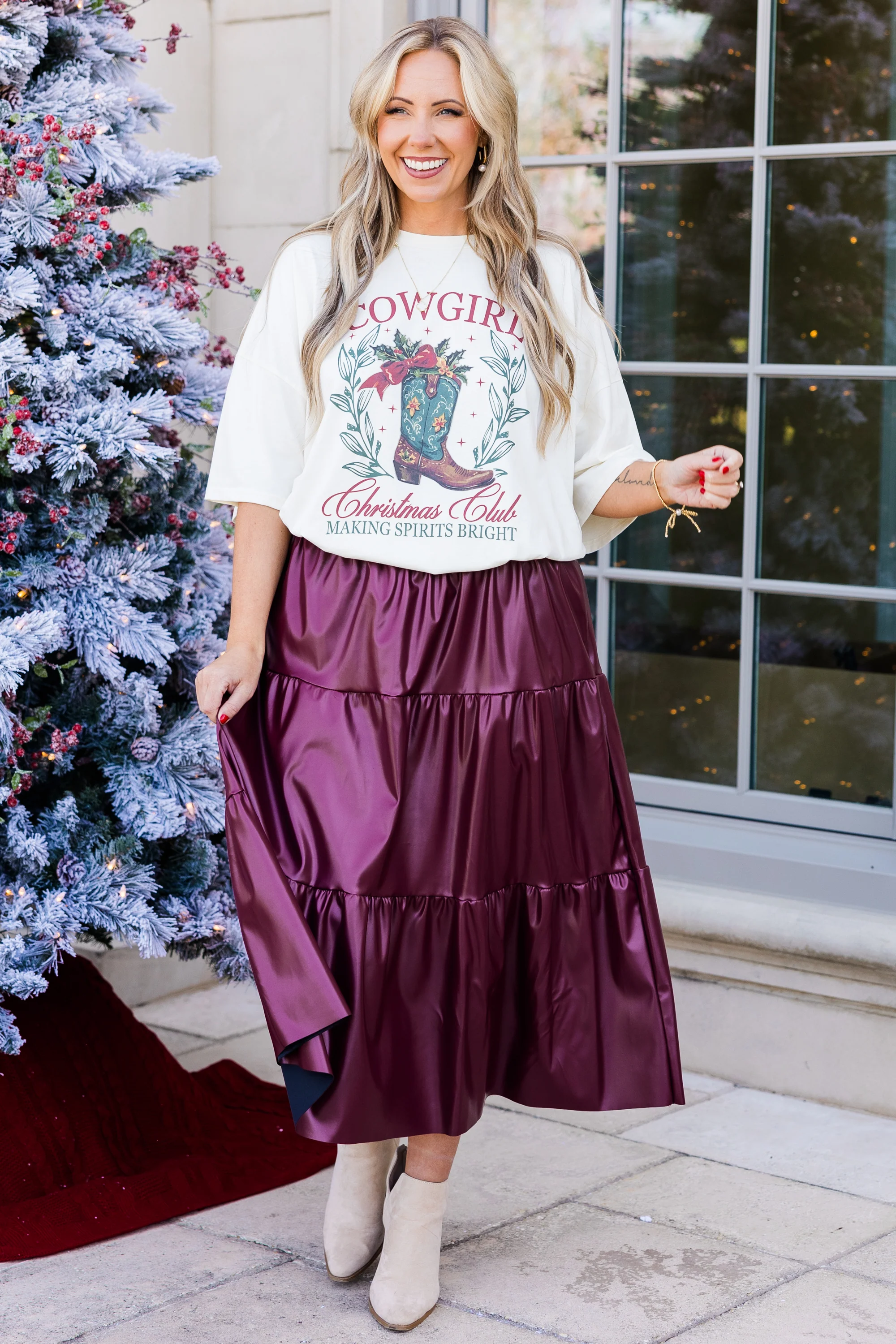 Cowgirl Christmas Boyfriend Tee, Ivory - Giverhouse