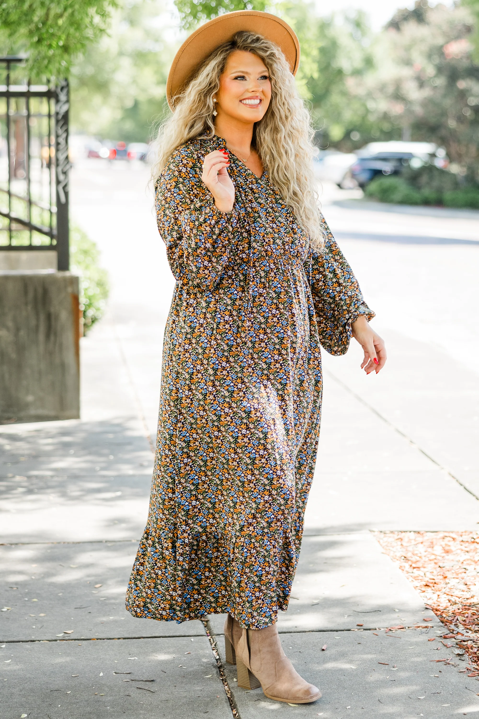 Sunny With A Chance Dress, Navy - Giverhouse