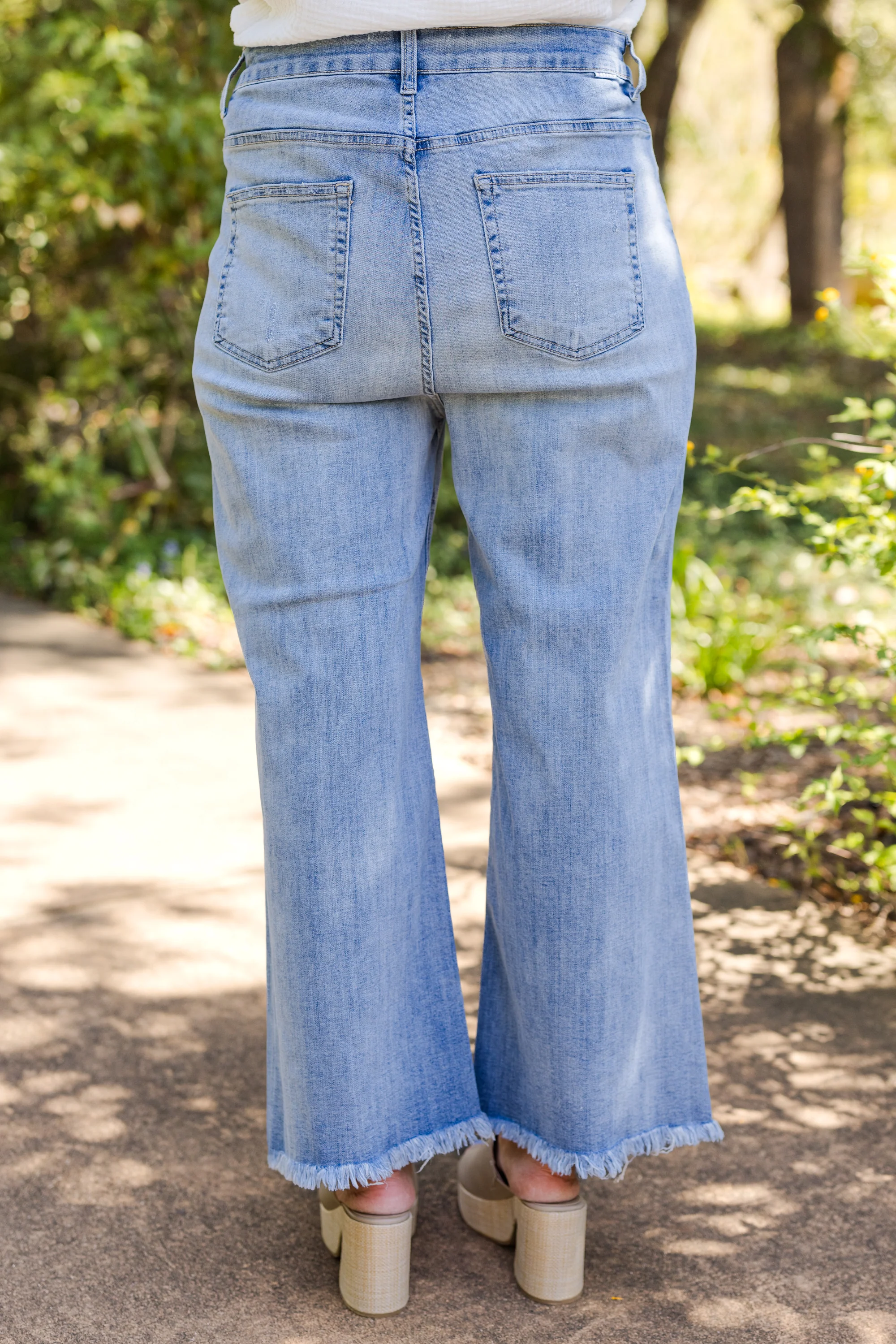 In The Breeze Jeans, Light Wash - Giverhouse