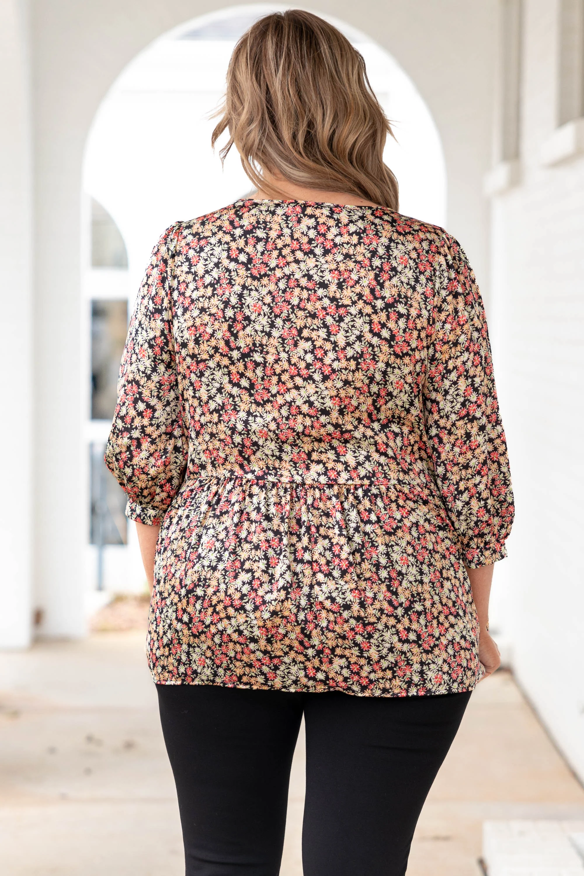 Exploring Gardens Top, Black - Giverhouse