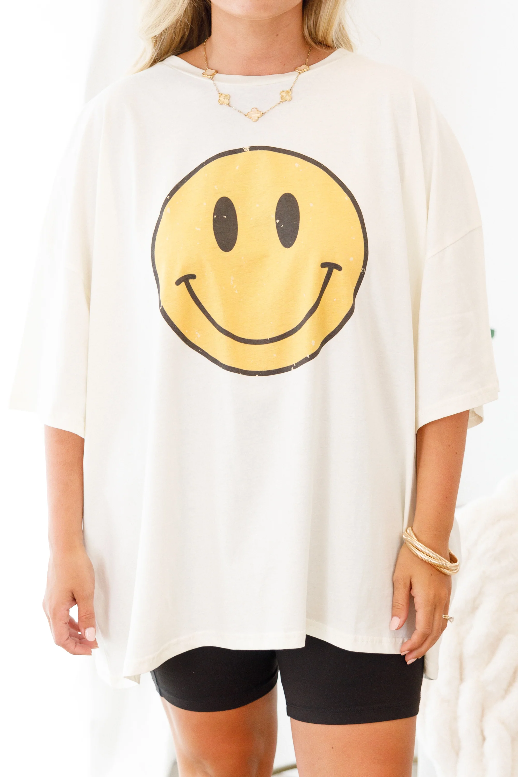 Classic Smiles Boyfriend Tee, Ivory - Giverhouse