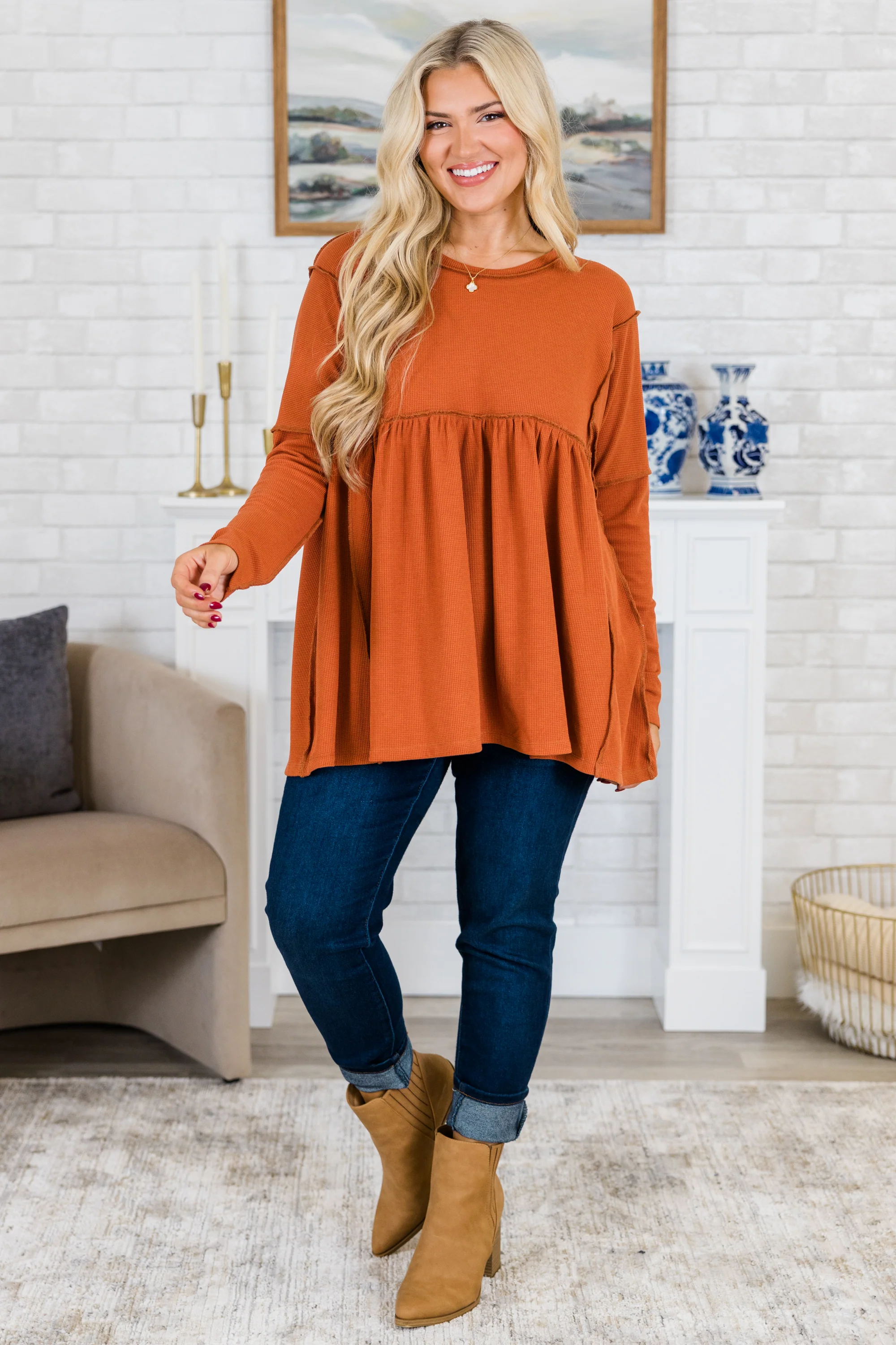 How The Story Goes Top, Cinnamon - Giverhouse