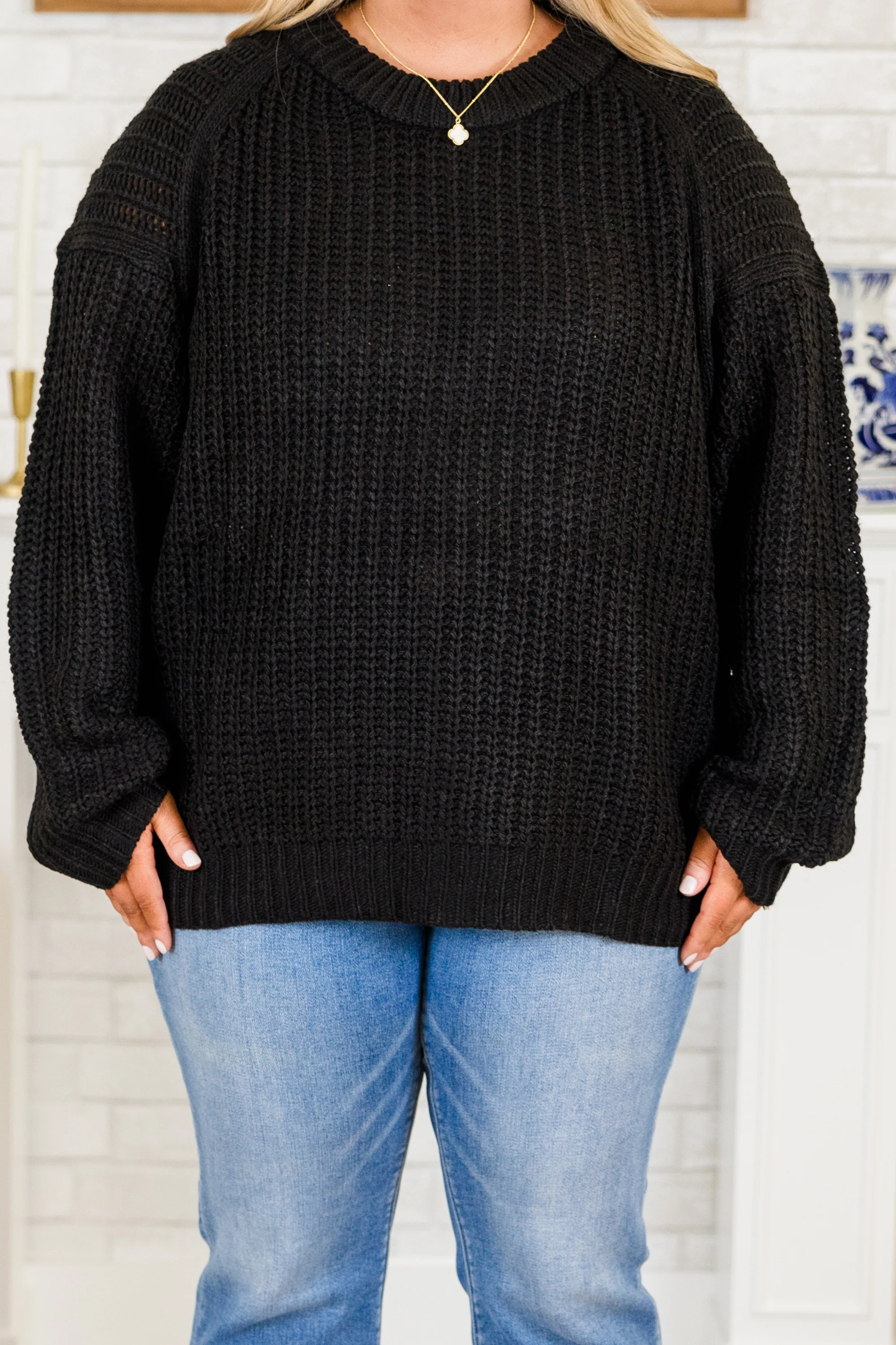Cozy Cabin Sweater, Black - Giverhouse