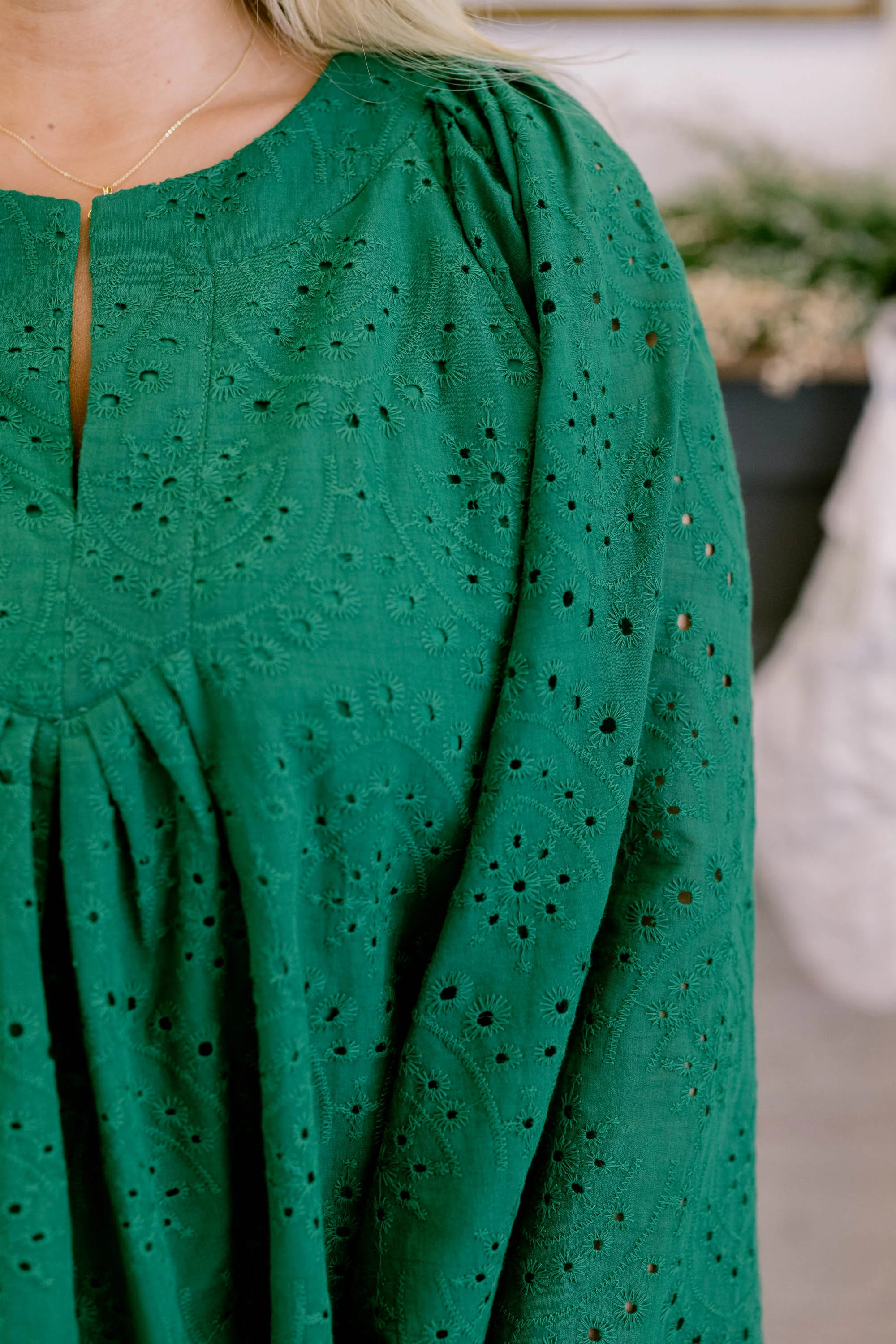 Free Like The Wind Top, Green Lace - Giverhouse