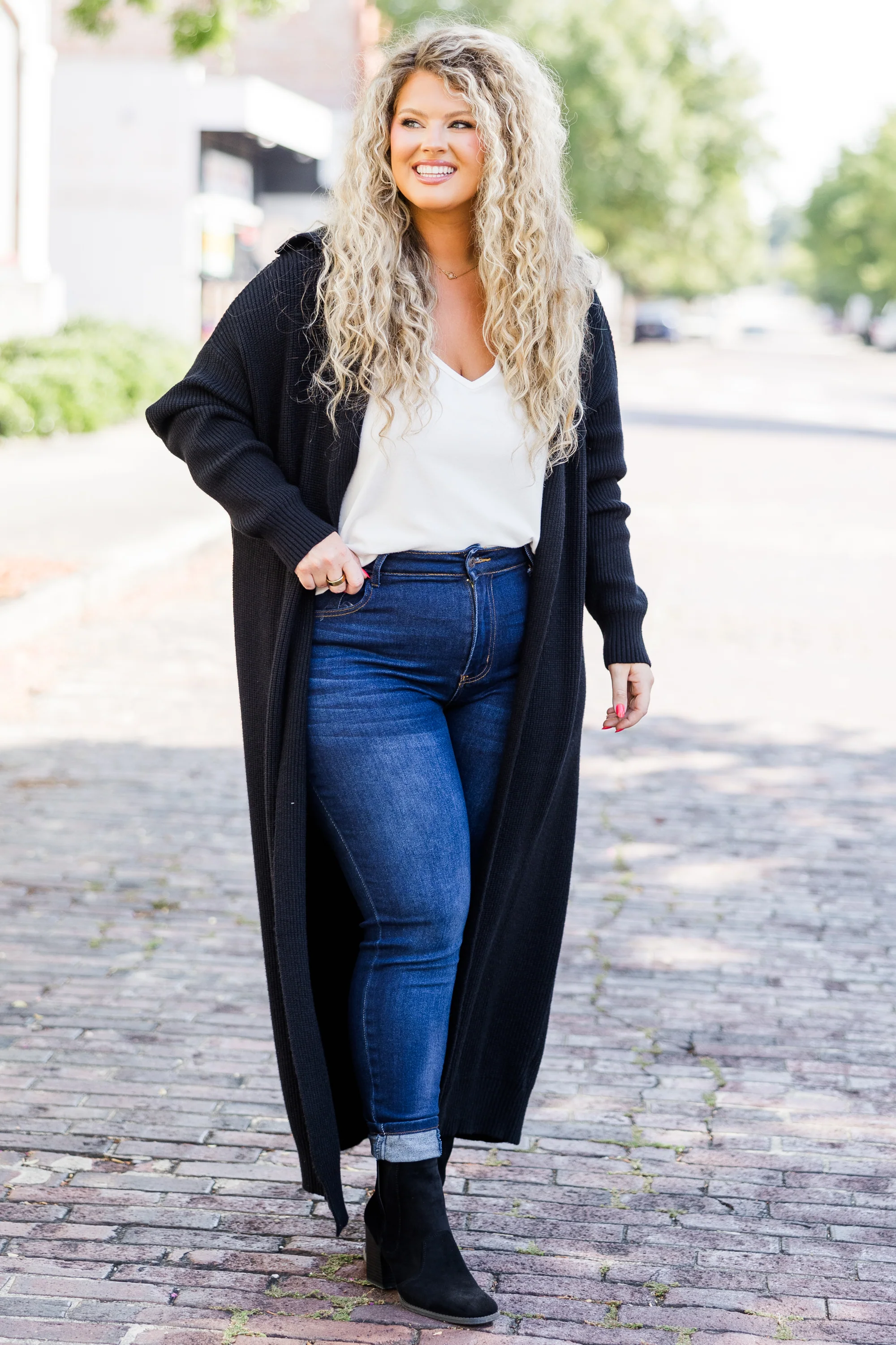 Maple Leaf Cardigan, Black - Giverhouse