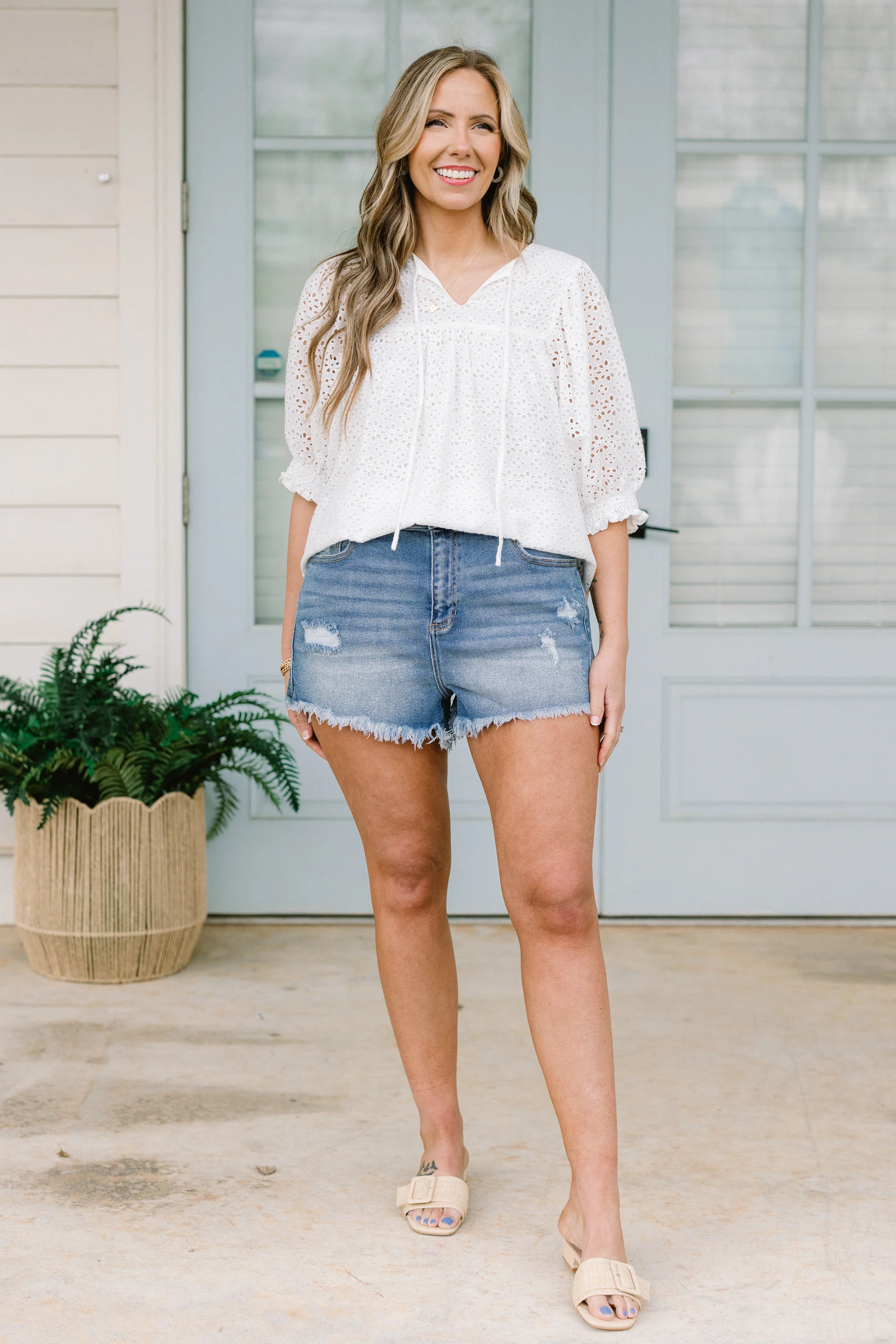 Take Control Shorts, Medium Wash - Giverhouse