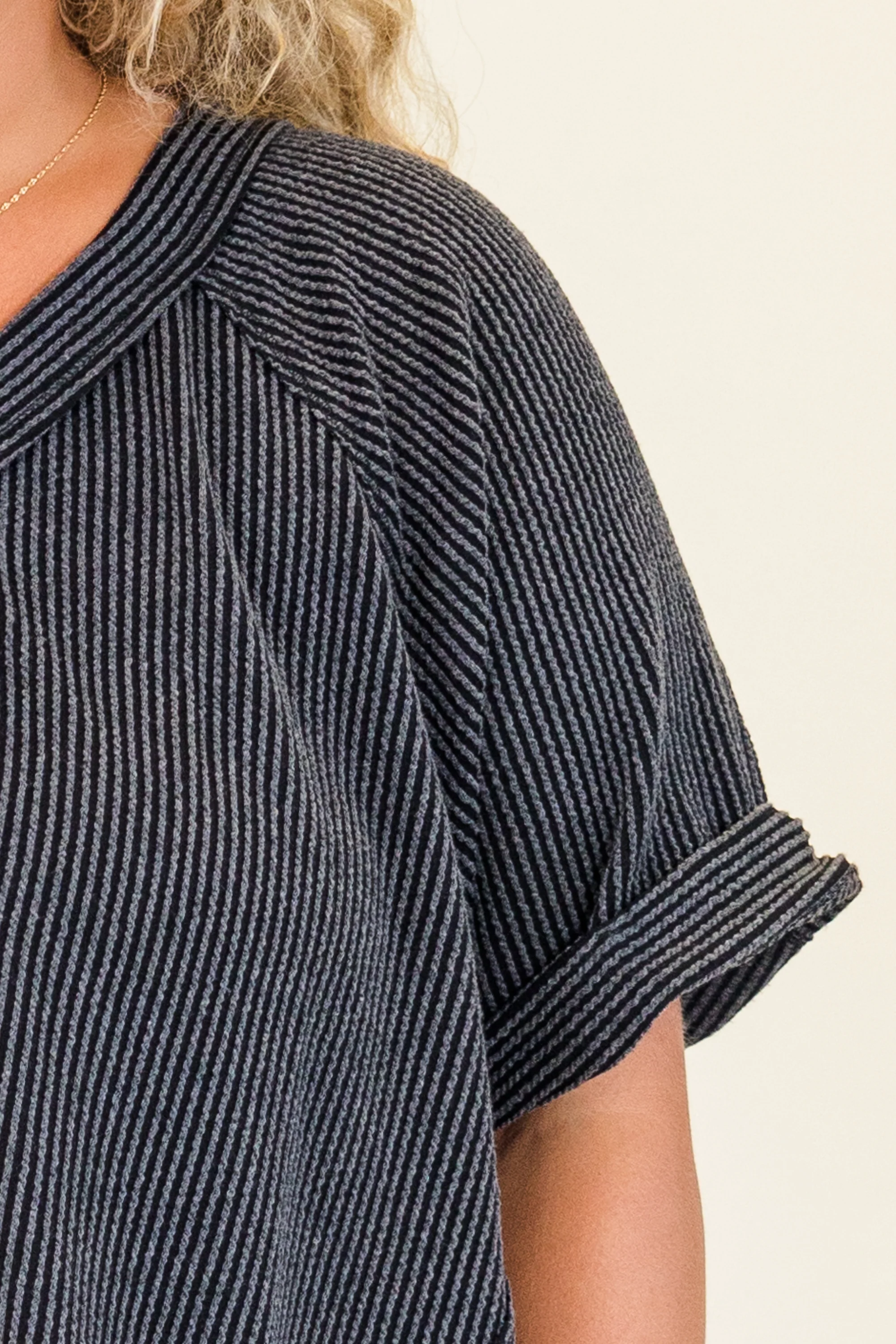 At The Helm Top, Charcoal - Giverhouse