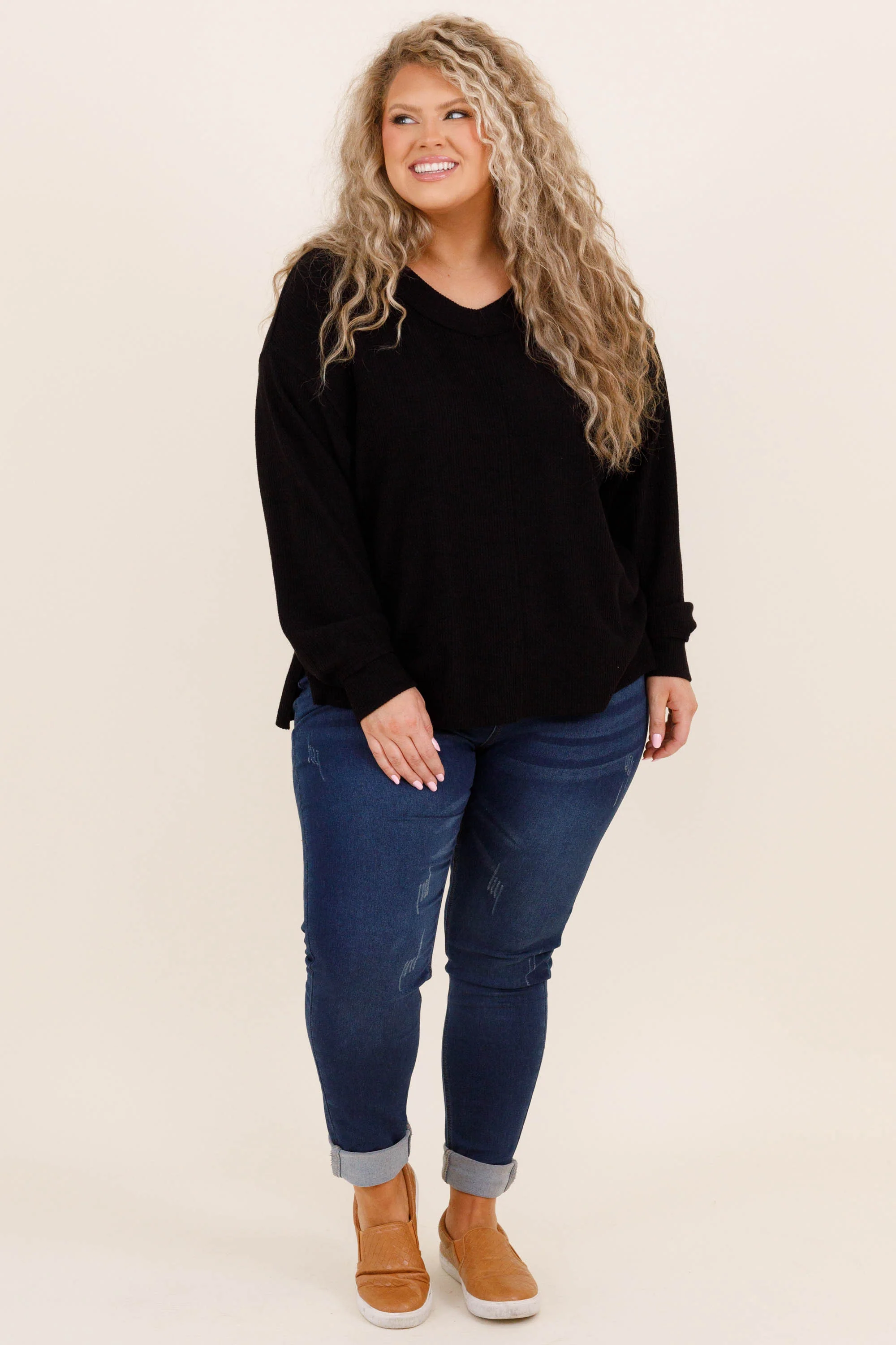 Cozy Textured Sweatshirt, Black - Giverhouse