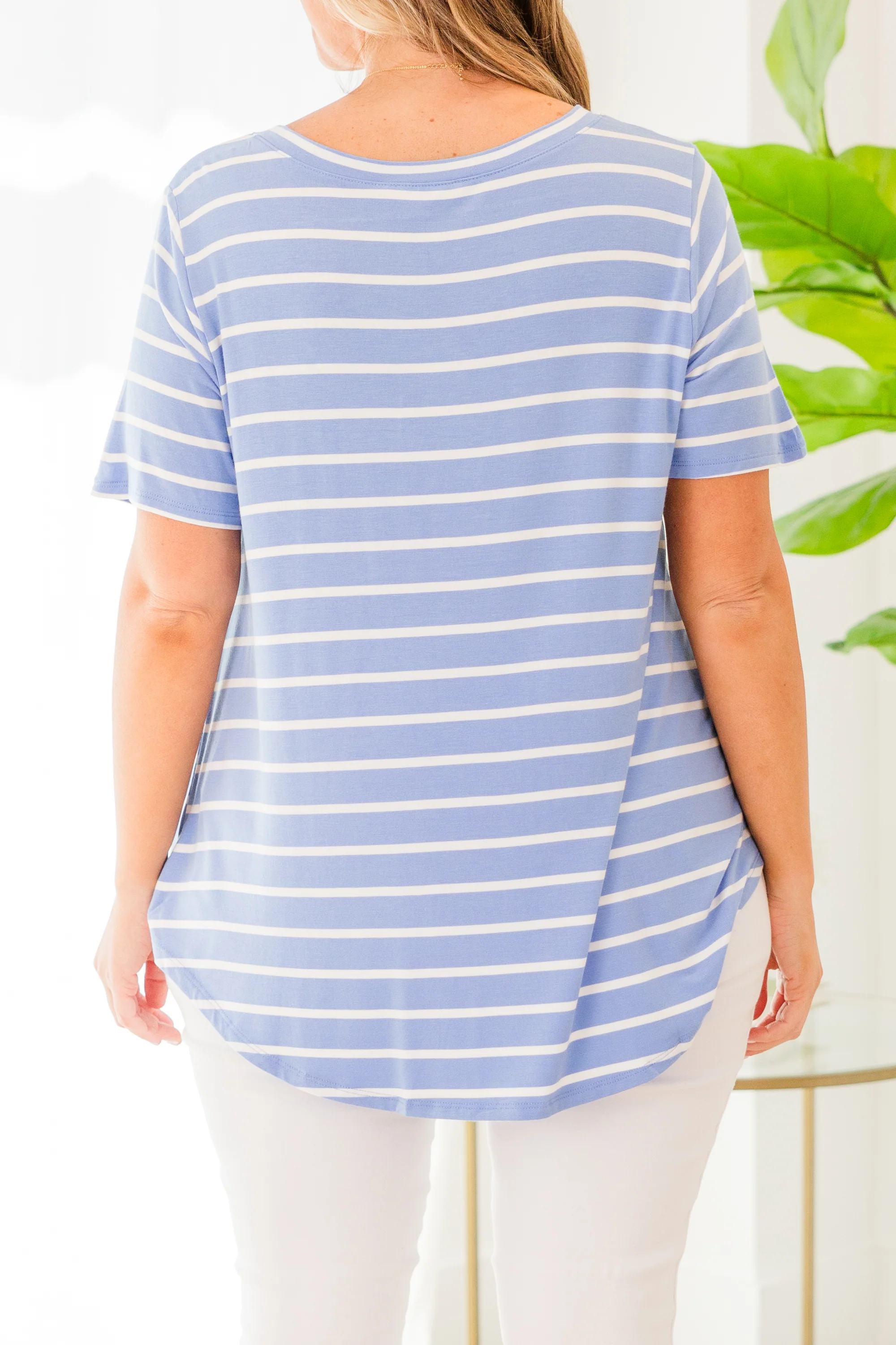 All About Good Times Top, Spring Blue-Ivory - Giverhouse