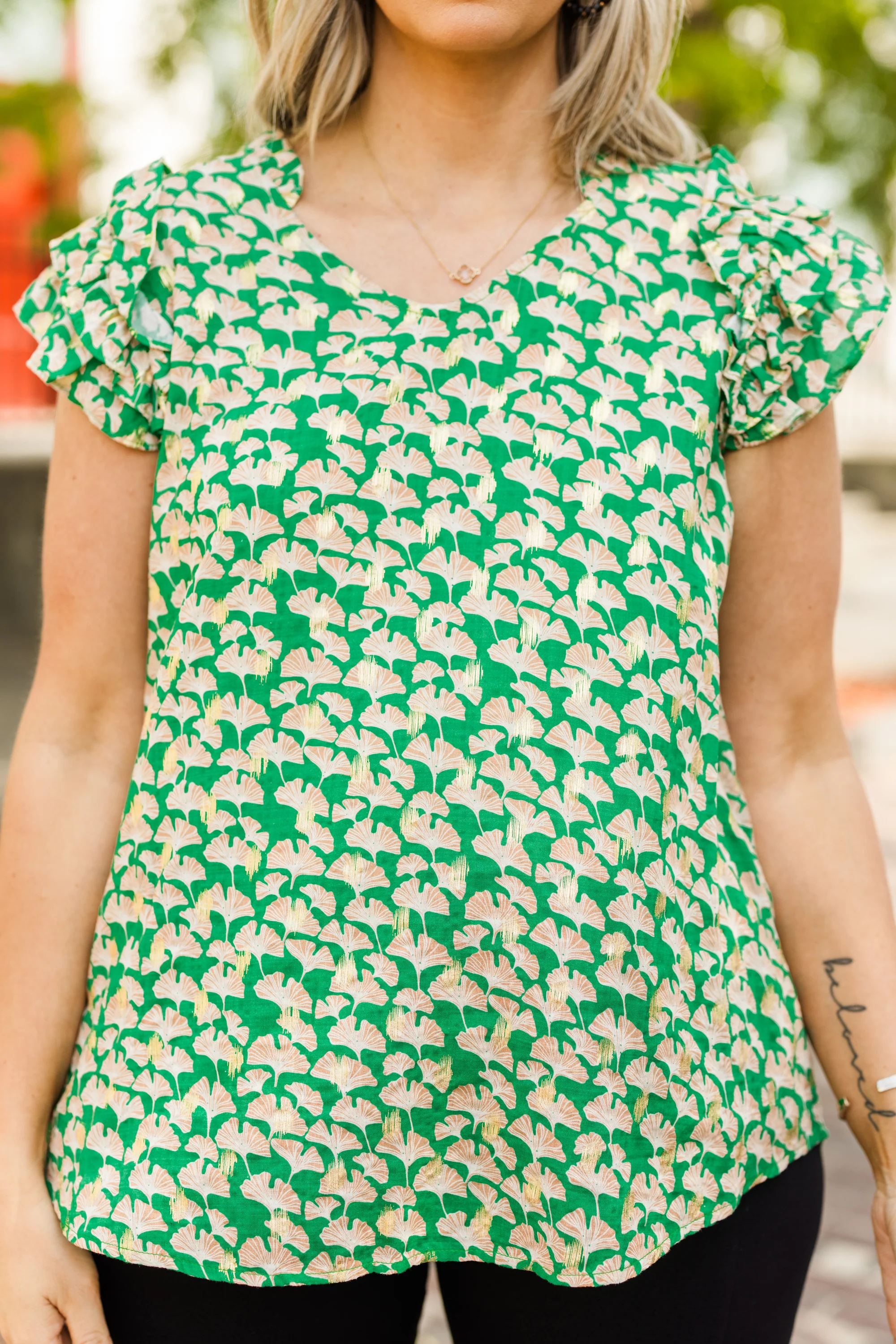 Found In Nature Top, Kelly Green - Giverhouse